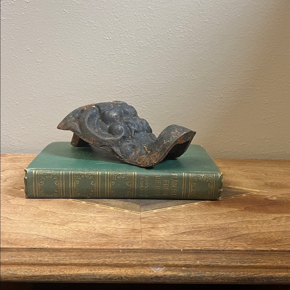 Vintage cast iron clawfoot from bathtub - Picture 2 of 2